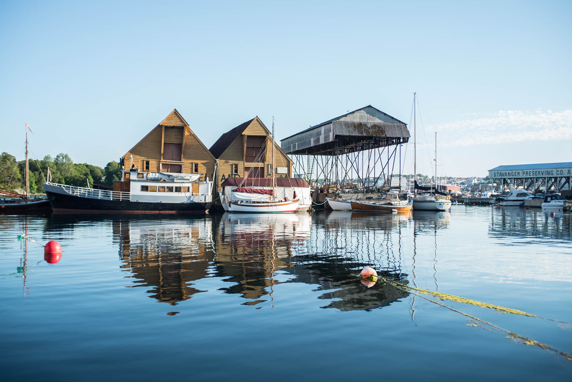 Photograph of boats at Engøy - Photo: Stephan Wetaas